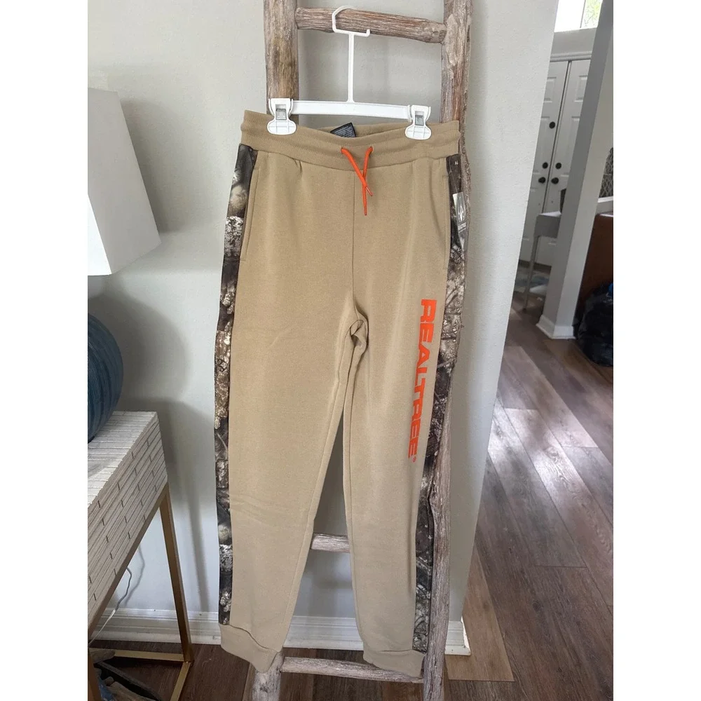 Realtree brand item